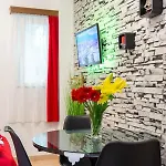 Kokolo سبليت
