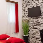 Kokolo * سبليت